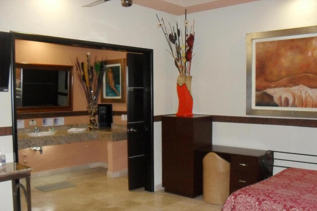 Villas Y Suites Paraiso Del Sur Куэрнавака Номер фото